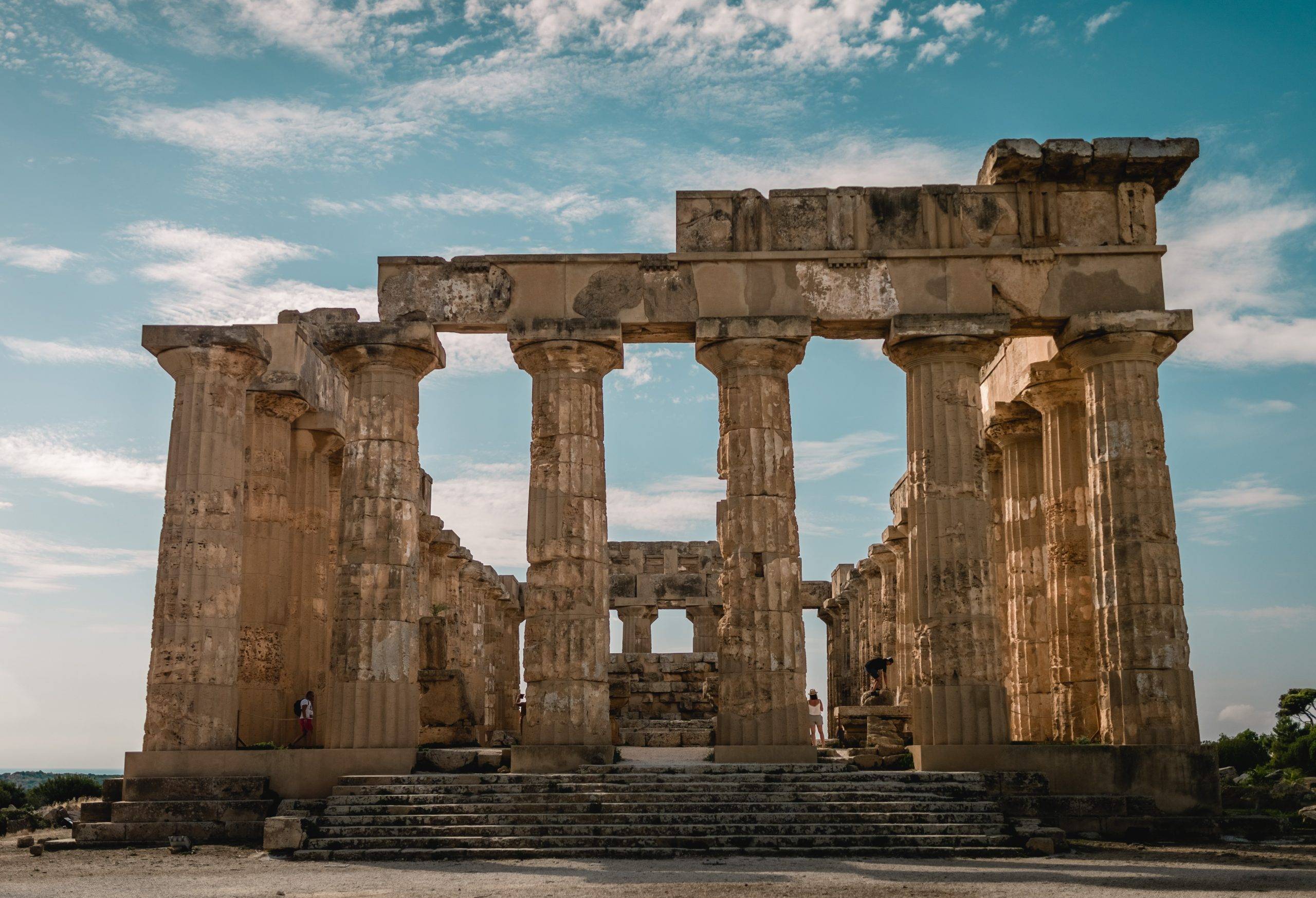 Stoicism and minimalism - lessons by philosopher Marcus Aurelius - Roman ruins in Sicily