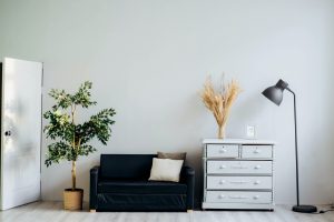 How to Declutter Your Home And Your Life in The Process