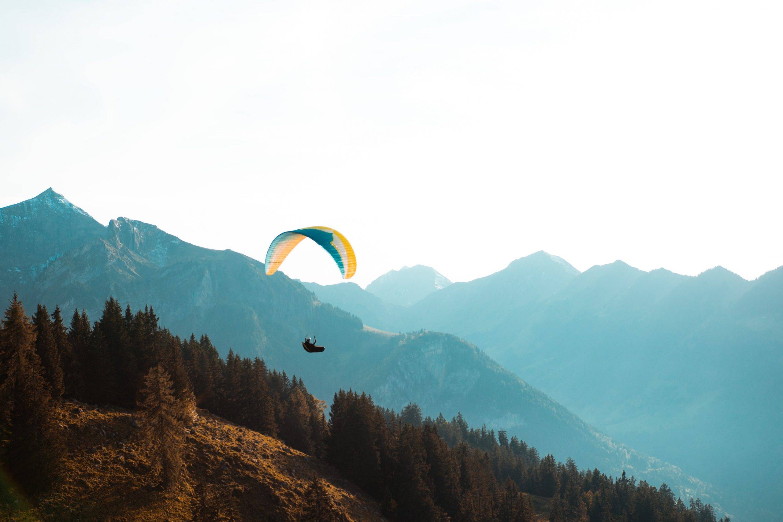 Paraglider in Switzerland - 4 Reasons Why Lifestyle Design is The New Rich