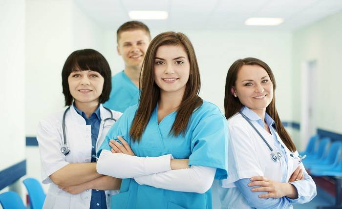 Preparing for OET: The Best Resources and Courses for Healthcare Practitioners Preparing for OET The Best Resources and Courses for Healthcare Practitioners