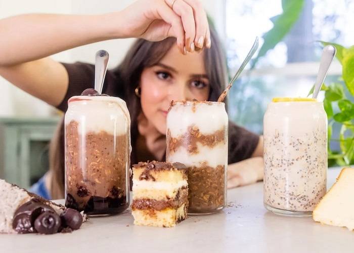 How to Make Black Forest Overnight Oats