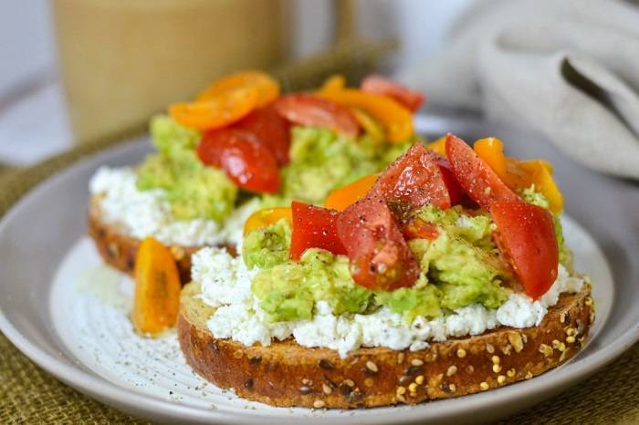 Avo Toast 2 1024x683 1