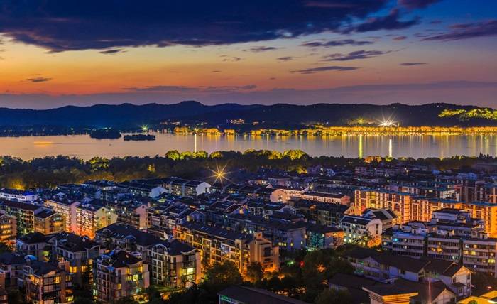 Travel Tips for Planning the Perfect Romantic Honeymoon Travel Tips for Planning the Perfect Romantic Honeymoon