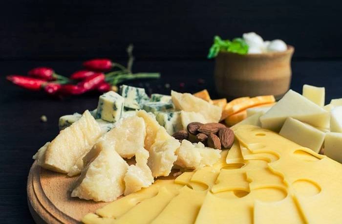 Best Substitutions for Gruyere Cheese