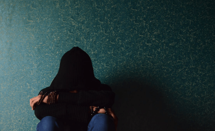 How to Support a Loved One Struggling with Holiday Blues Picture1