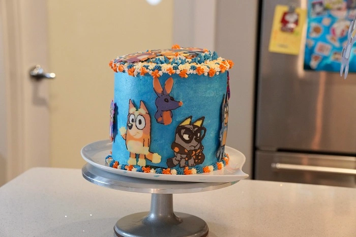 Tips for Decorating a Bluey Cake