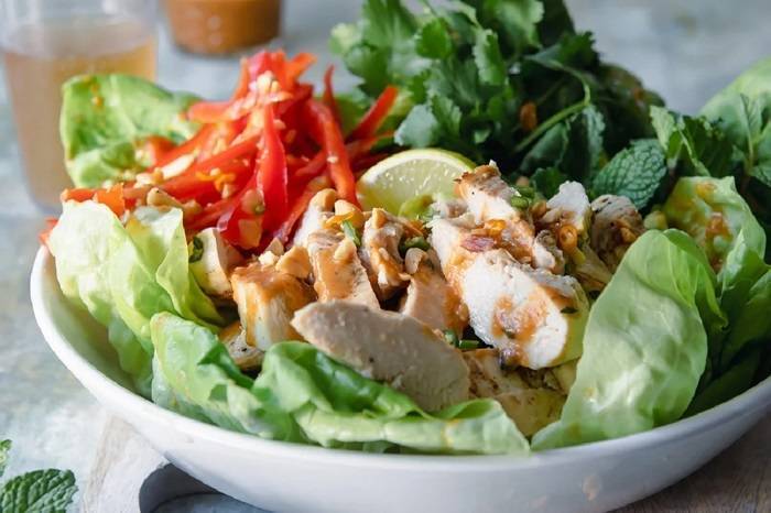 Why Choose the Thai Chicken Salad
