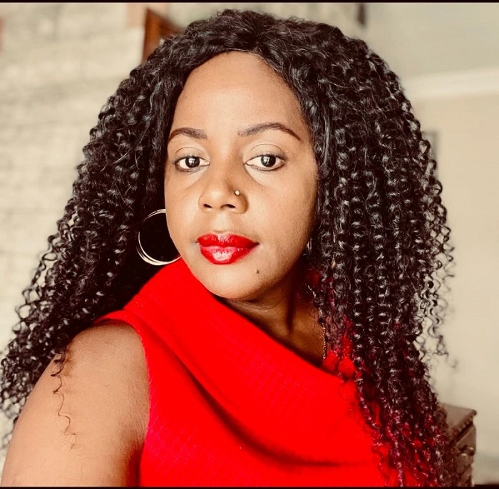 What Kind of Stories Does Yeukai Karengezeka Cover?