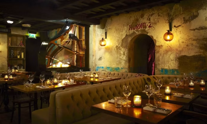 Why Late Night Restaurants Matter e1757914055620